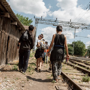 „ON THE ROAD. AUF DEN SPUREN DER MIGRANTEN“: 20 JUGENDLICHE ERZÄHLEN VON IHRER REISE